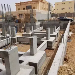 رواد الصرح الحديدي للمقاولات العامة - 1000
