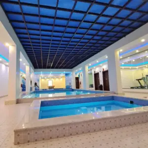 رواد الصرح الحديدي للمقاولات العامة - مظلات مسابح 2